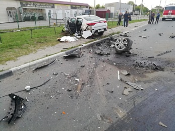 В тройном ДТП в Ситниках погиб один человек и пострадали четверо  - 62ИНФО В тройном ДТП в Ситниках погиб один человек и пострадали четверо