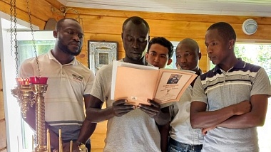 Волонтёры из Африки помогли в восстановлении Николо-Бавыкинского монастыря в Сараевском районе