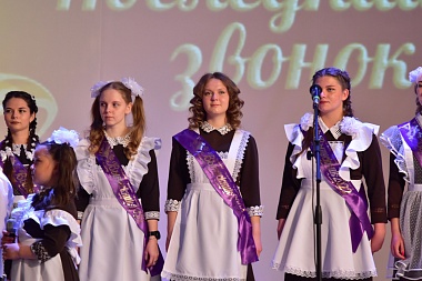 Опубликованы фото Последних звонков-2022 в школах Рязани и области