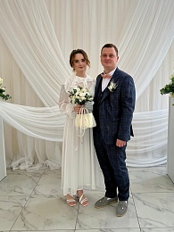 Лето любви: Рязанский ЗАГС показал фотосессии свадеб с июня по август