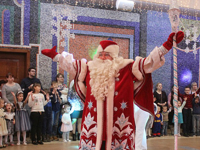 Театр кукол предложил рязанцам сделать новогодние селфи в Нелукоморье