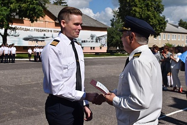 Сасовское лётное училище выпустило 63 пилота