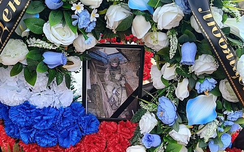 В селе под Рязанью простились с бойцом СВО