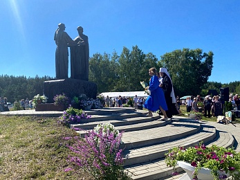 В селе Ласково отпраздновали День семьи, любви и верности