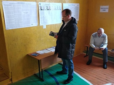 Карабасов проверил готовность избирательных участков Рязани к президентским выборам