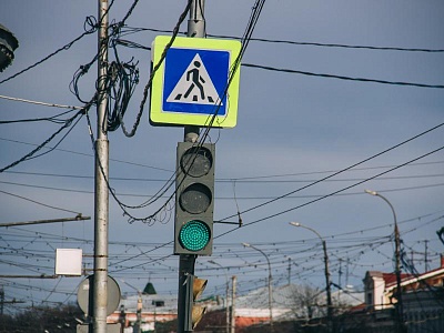 В Рязани восстановили работу светофора на улице Новосёлов