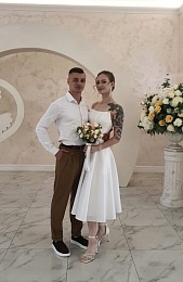 Лето любви: Рязанский ЗАГС показал фотосессии свадеб с июня по август