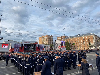 В Рязани встретили с парада Победы в Москве курсантов училища ВДВ