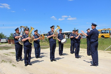 В Александро-Невском районе торжественно захоронили останки рязанца Михаила Ефанова