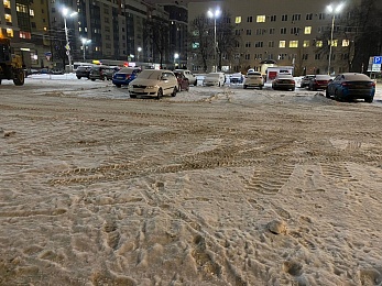 На рязанских железнодорожных вокзалах идёт уборка снега