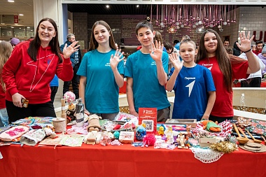 В Рязани провели ярмарку по сбору помощи средств военнослужащим СВО