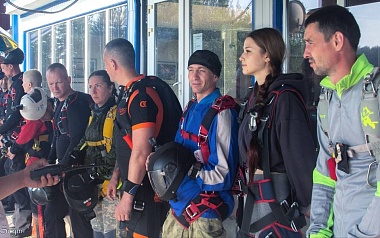 Отдых для отчаянных в Рязани: впечатления от первого прыжка с парашютом