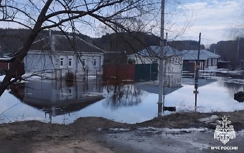 Ермишь продолжает уходить под воду