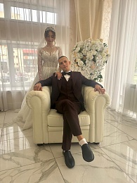 Лето любви: Рязанский ЗАГС показал фотосессии свадеб с июня по август