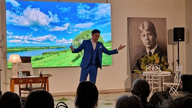 Московский актер сыграл в Рязани Сергея Есенина