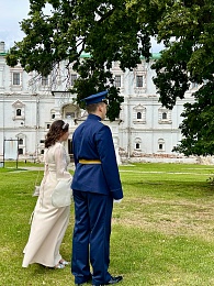 В стенах Рязанского Кремля провели первую свадьбу - 62ИНФО В стенах Рязанского Кремля провели первую свадьбу