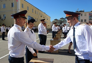 Академия ФСИН России в Рязани выпустила молодых лейтенантов  - 62ИНФО Академия ФСИН России в Рязани выпустила молодых лейтенантов