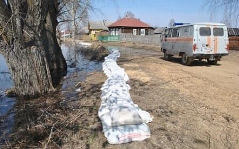 В Борках Ока освободила 6 участков, в Путятинском районе отступила Пара