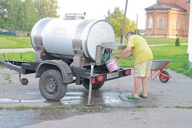 В селе Лопатино ввели режим ЧС из-за коммунальной катастрофы с водой