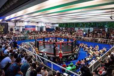 В рязанском Лесопарке прошёл турнир ММА «Битва за Рязань»