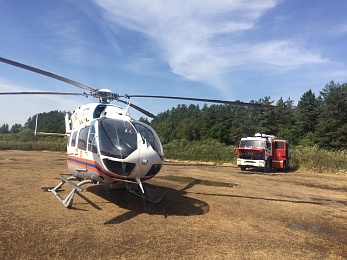 Фоторепортаж: лагерь пожарных в зоне ЧС — Деулино Рязанского района