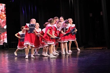 Пителинская студия танца "Зебра" покорила жюри международного конкурса