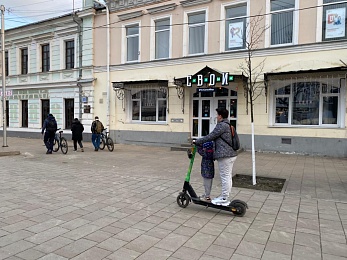 В Рязани начался сезон велосипедов и самокатов