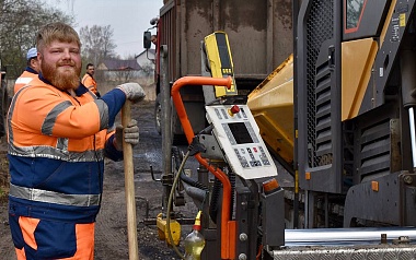 В Клепиковском районе ремонтируют дорогу от Спас-Клепиков до Макеева