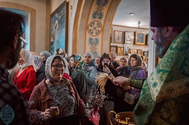 Вербное воскресенье 2025: фоторепортаж из Вознесенского храма