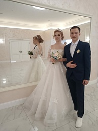 Рязанский ЗАГС выложил фотографии молодожёнов конца апреля