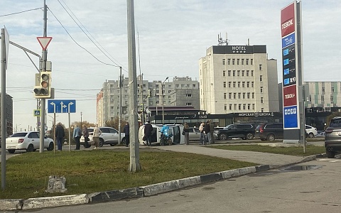 На Солотчинском шоссе в Рязани перевернулась легковушка