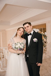 Лето любви: Рязанский ЗАГС показал фотосессии свадеб с июня по август