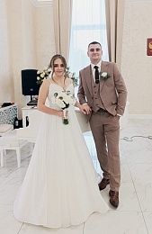 Рязанский ЗАГС показал фото свадеб октября