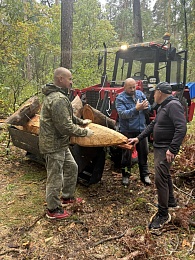 На тропе Паустовского появились лавочки