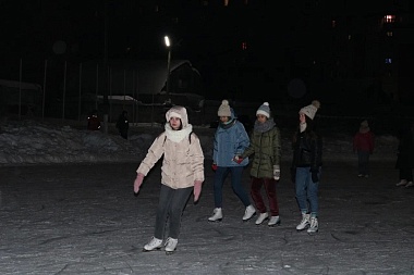 Рязанские студенты отпраздновали Татьянин день ночью на катке