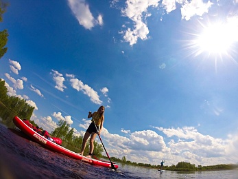 Встань и греби. Первопроходец сапсёрфинга в Рязани — о путешествиях, приключениях и красоте родной природы