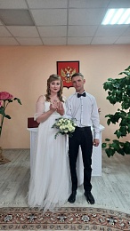Рязанский ЗАГС показал фото свадеб сентября-2024
