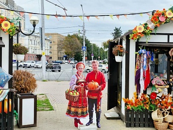 Товары из пяти муниципалитетов предлагают на ярмарке в Рязани