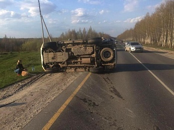 Опубликованы фото с места ДТП с участием Mitsubishi и Toyota под Рязанью 