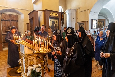 В Рязани почтили древнейший Феодотьевский образ Богоматери