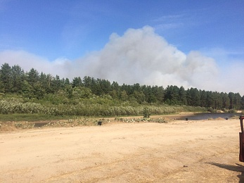 Фоторепортаж: лагерь пожарных в зоне ЧС — Деулино Рязанского района