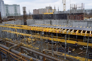 Мэр Рязани Артёмов осмотрел строительство школы в Олимпийском городке