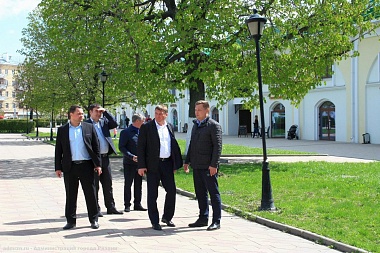 Замглавы мэрии Рязани Ясинский провёл объезд города в преддверии Дня Победы 