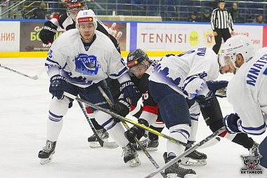 ХК «Рязань» проиграл тамбовским дебютантам, перебросав их в полтора раза - 62ИНФО ХК «Рязань» проиграл тамбовским дебютантам, перебросав их в полтора раза
