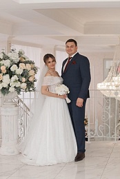 Рязанский ЗАГС показал фото свадеб октября