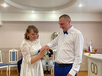 Рязанский ЗАГС представил фото свадеб лета-2023 - 62ИНФО Рязанский ЗАГС представил фото свадеб лета-2023