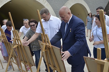 В Рязани в День города официально открыли «современный и удобный» мост через Лыбедский бульвар