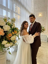 Рязанский ЗАГС показал фото свадеб осени-2023