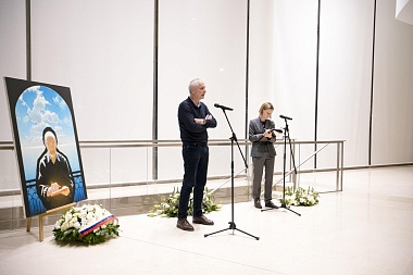 Рязанский митрополит Марк почтил память Эрика Булатова в Париже