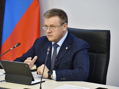 Николай Любимов продлил коронавирусные ограничения до октября